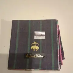 Brooks Brothers ハンカチ 形態安定加工のサムネイル