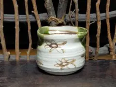 湯81)萩焼　佐々木建　鬼萩織部ぐい呑　ぐい呑み　未使用　酒器