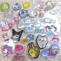 【大量✨】ボンボンドロップシール　立体シール　おすそわけ　サンリオ　ちいかわ