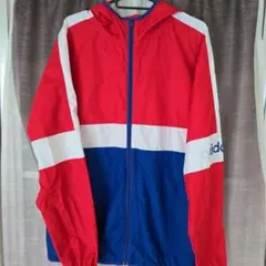 adidas フード付きウィンドブレーカー