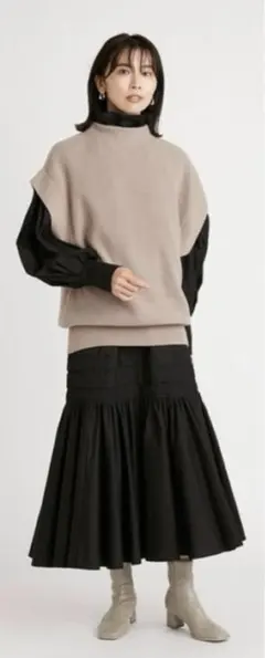 SNIDEL スナイデル　ニットベストセットコットンティアードワンピース　黒