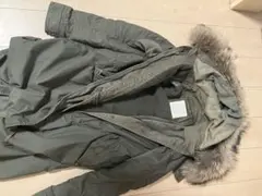 オリーブグリーン ミリタリースタイル モッズコート　 フード部に多少色落ち有り