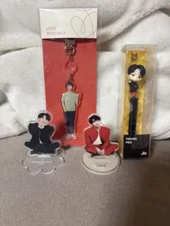 bts ジンJIN アクリルフォトアルバム - メルカリ