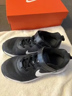 NIKE レボリューション ６NN PSV キッズ スニーカー 19.5cm