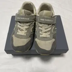 【箱無し】new balance スニーカー グレー/グリーン