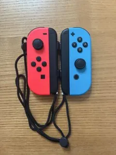 Nintendo Switch Joy-Con 赤/青 セット　新中古