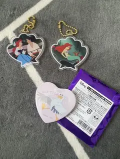 マーメイドカフェ アクリルキーホルダー×2＆缶バッジ
