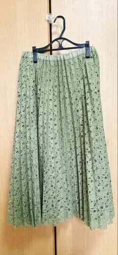 MAJESTIC LEGON プリーツロングスカート　緑　カーキ　レースのサムネイル