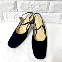 【UNTITLED】 23.5cm ベルベット　バックストラップパンプスのサムネイル