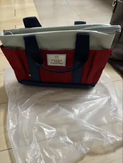 VASEA 赤と白のトートバッグ