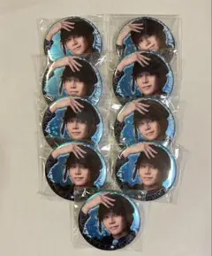 濡れトロ3P オーロラ缶バッジ ずんだ餅粉 KiR展 - メルカリ