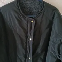 ブラック リバーシブルキルティング、ダークグレーフリースジャケット