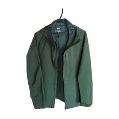 【ユニクロ】ブロックテックパーカー