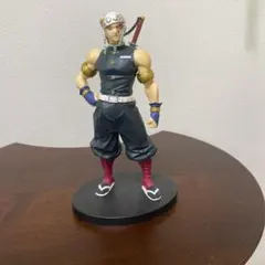 鬼滅の刃　宇髄天元フィギュア