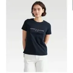 美品　ベーシックロゴコットンTシャツ トミー　ネイビー