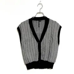 ニットベスト グレー