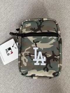 MLB ロサンゼルス・ドジャース カモフラ柄 ショルダーバッグのサムネイル