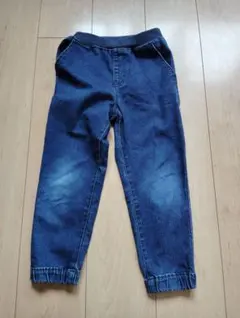 美品120cm ・デニム ストレッチ　ジーンズ　子ども　西松屋