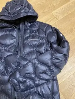 Peak Performance ダウンジャケット