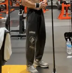 gym shark over size sweat pants