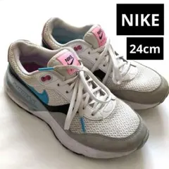 NIKEナイキエアマックススニーカーシューズ24cm白靴