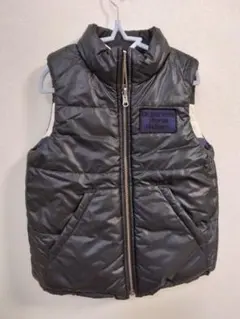 キッズ ベスト 黒 白 紺　リバーシブル130 140　Bebe