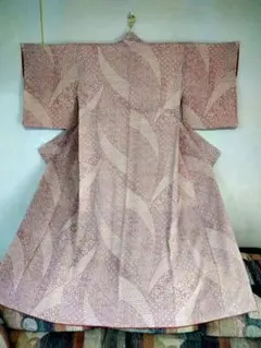 値下げ中‼️ 着物　正絹　小紋　桜色　袷