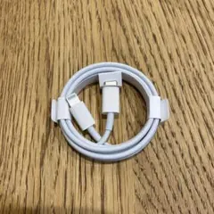 ホワイト Lightningケーブル 約1メートル（Apple純正）