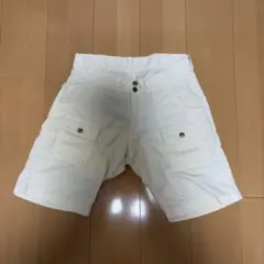 TMT コーデュロイ ショートパンツ ホワイト ワッペンのサムネイル