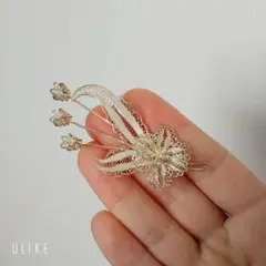 銀線細工 お花のブローチのサムネイル