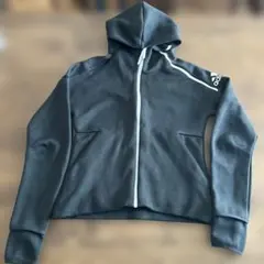 Item thumbnail for item 9018181c-bad2-45ea-b2cf-bfc80447e803