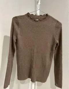 UNIQLO リブ編みフリルネックセーター ブラウン ニット