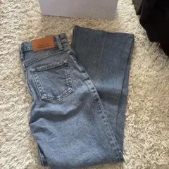 マウジー MVS フレアデニム 23ライトブルー　裾上げ済