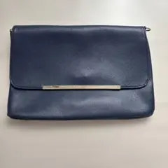 ネイビー フラップ式 クラッチバッグ
