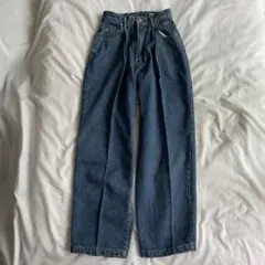 Item thumbnail for item 4bfdc5f8-f72b-41ea-8e6d-31a8be37f261