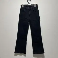 uniqlo フレアハイライズジーンズ