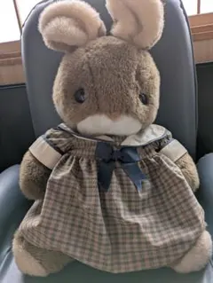 当時物！！1984 株式会社サンアローうさぎBIGぬいぐるみ(希少) サンアロー うさぎ ラッキー Lサイズ 新品美品 30-40年前当時物 - メルカリ