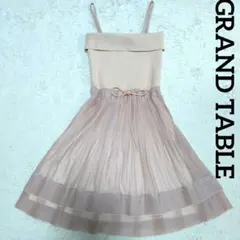 GRAND TABLE　グランターブル✮ひざ丈のピンクベージュキャミワンピースのサムネイル