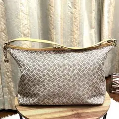 Item thumbnail for item 989df5fd-5fbf-4a14-bb46-c5638e874d1b