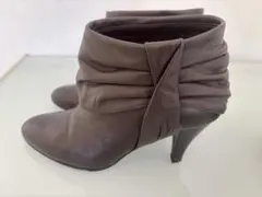 DIANA 革 ショートブーツ ブラウン　6㎝ヒール