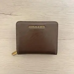 CHARLES & KEITH ジップアラウンド スモールウォレット