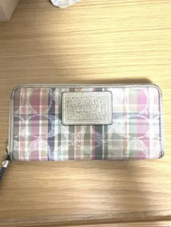 coach チェック柄 長財布