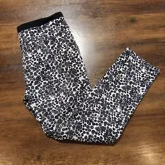 H＆M　スリムストレートパンツ　サイズ6
