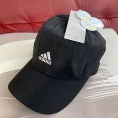 新品タグ付　adidas アディダス　キャップ