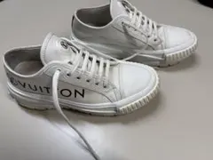Louis Vuitton スニーカー ホワイト 38のサムネイル