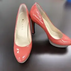 【美品】DIANA　ダイアナ エナメル パンプス ピンク 厚底 23.5cmのサムネイル