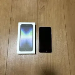 Apple iPhone SE (第3世代) ホワイト 本体