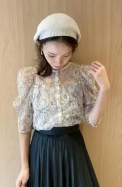 【未使用】スナイデル　パフスリーブレースブラウス