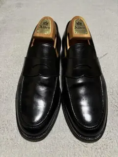 Item thumbnail for item 9e654d0e-300b-4e68-826e-3c135dfeb456