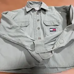 TOMMY JEANS カーキジャケットのサムネイル